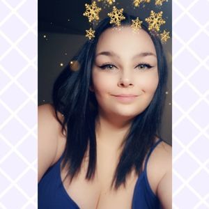 Meet your Posher, Caitlin